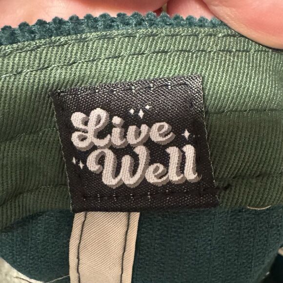 Live Well Pukka Patch Logo Corduroy Snapback Hat Green Adjustable Cap Surf NWT - Picture 10 of 12